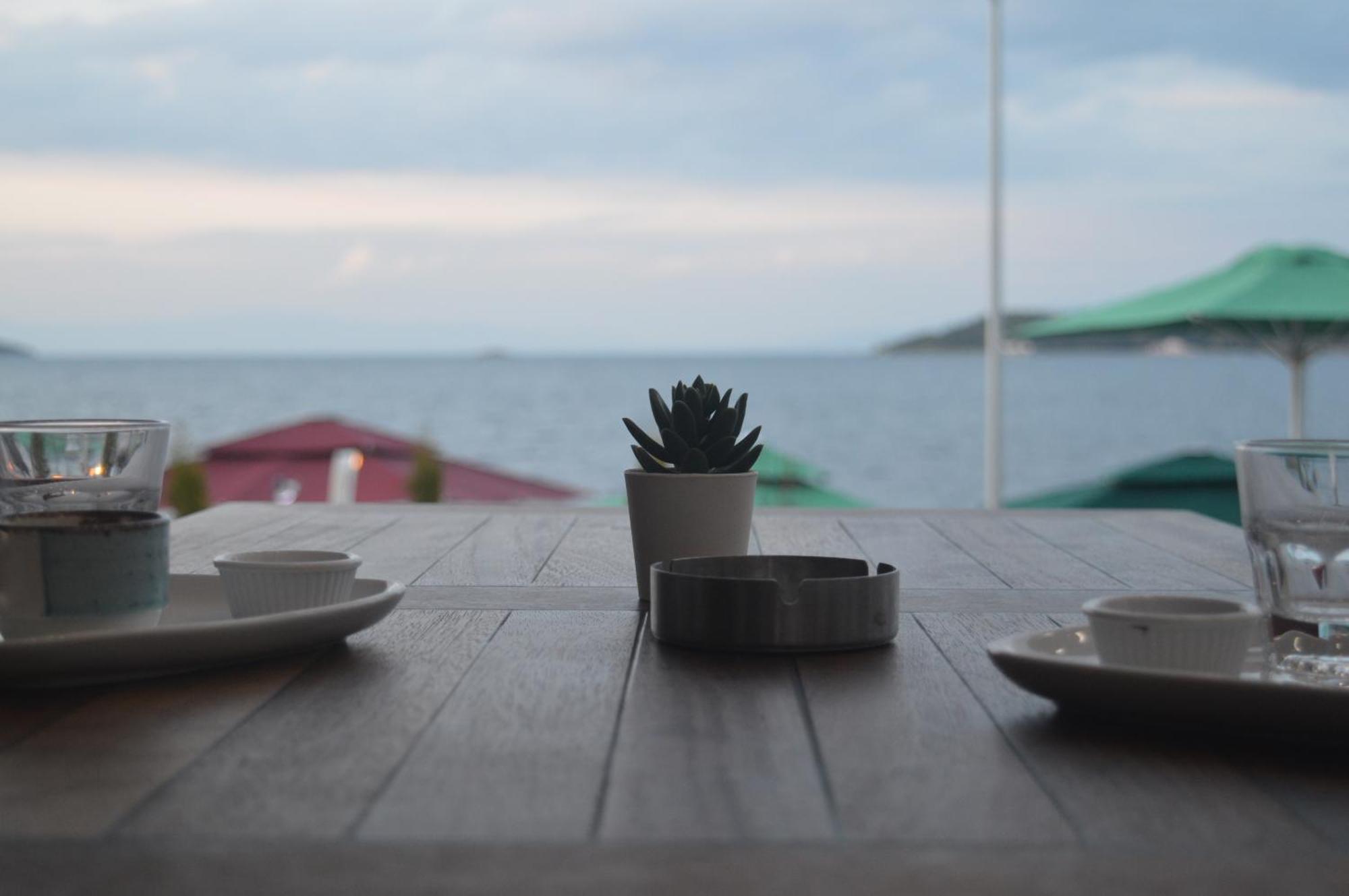 Yakamoz Otel Urla Exterior photo